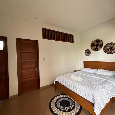 Villa Son Sun Uluwatu Extérieur photo